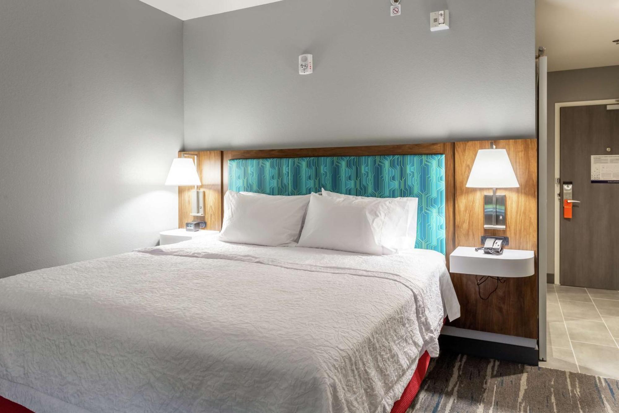 Hampton Inn Madison, Oh Zewnętrze zdjęcie