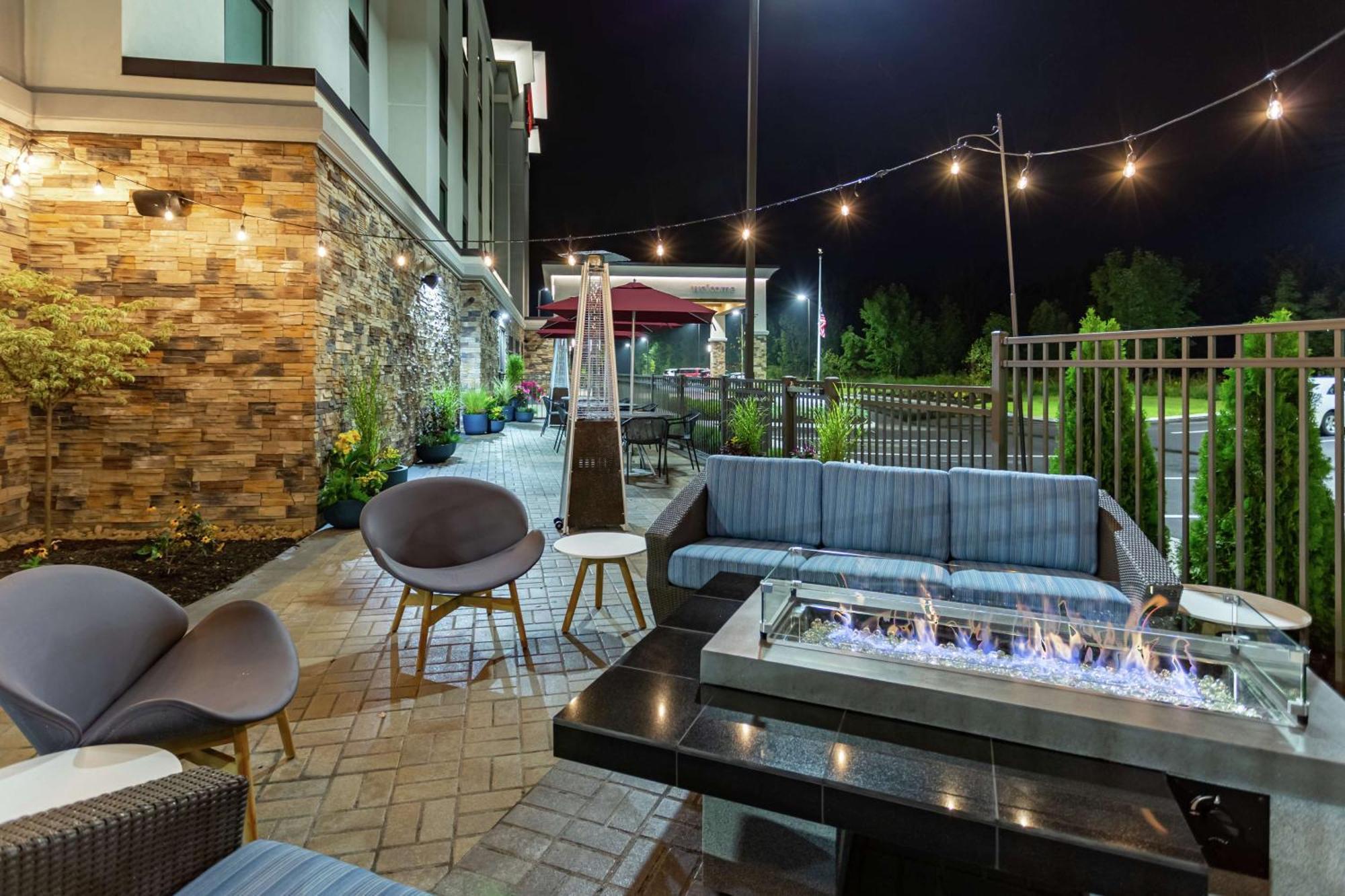 Hampton Inn Madison, Oh Zewnętrze zdjęcie